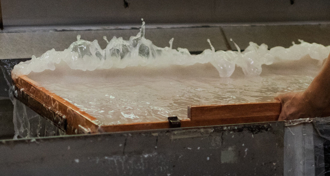 伝統工芸士 岡村日出正氏と竹画仙紙【観雲】の物語